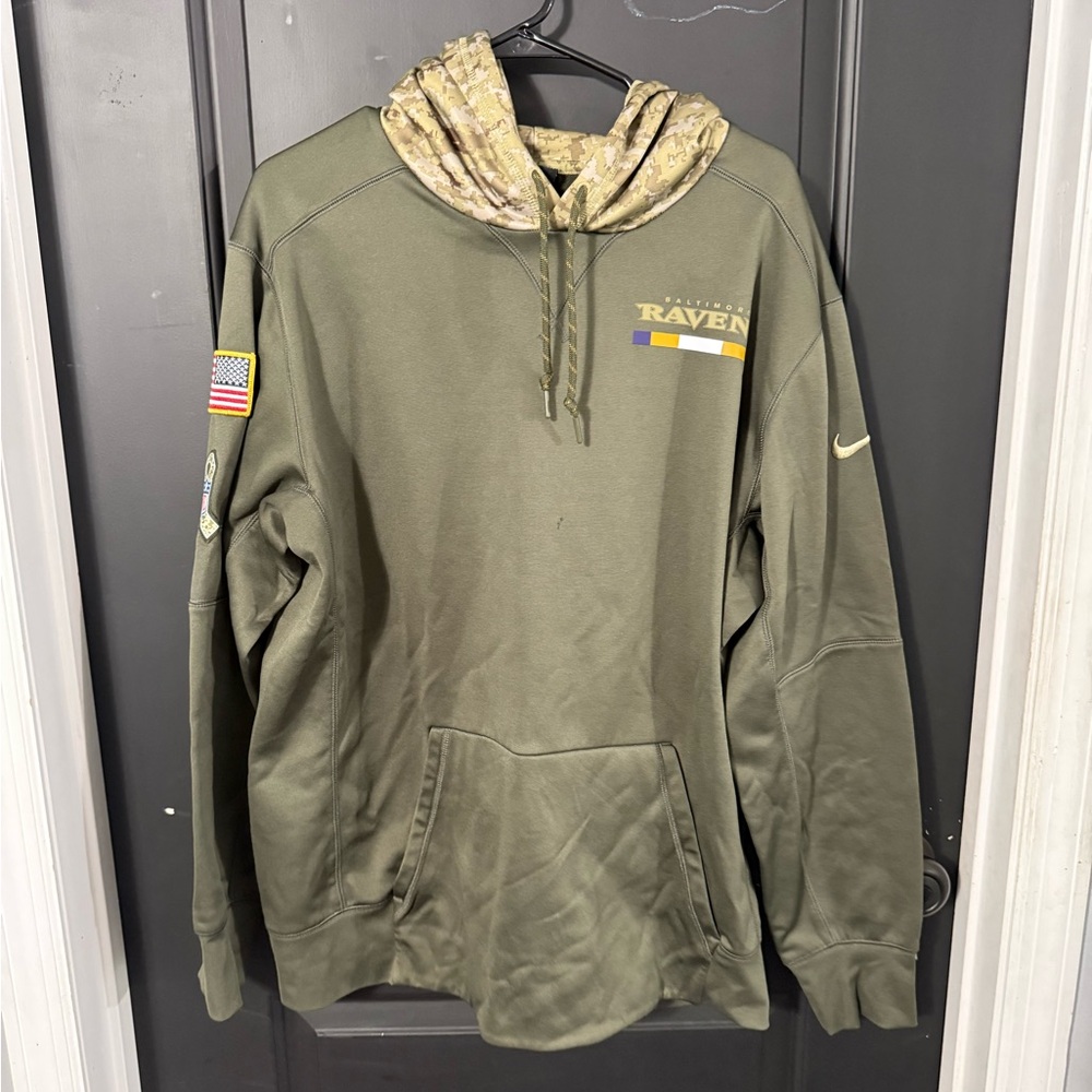 Nike Olive Green Men's Hoodie